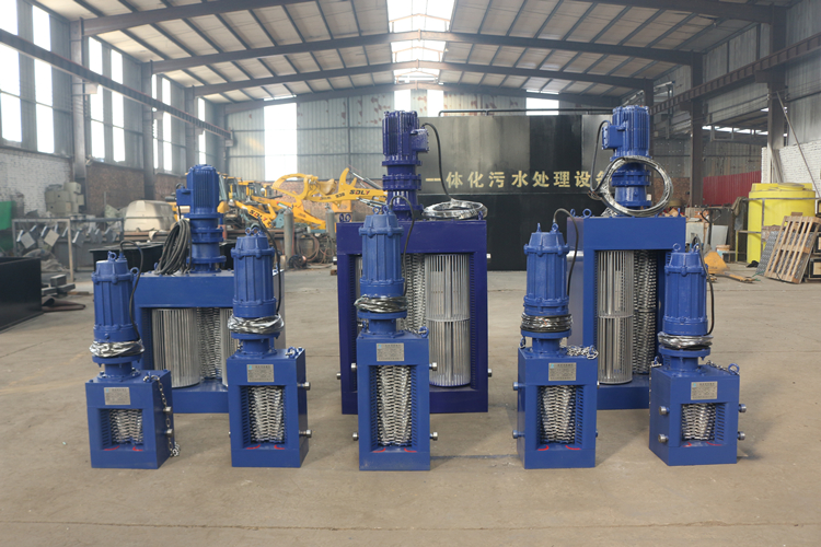 粉碎格柵機的工作原理