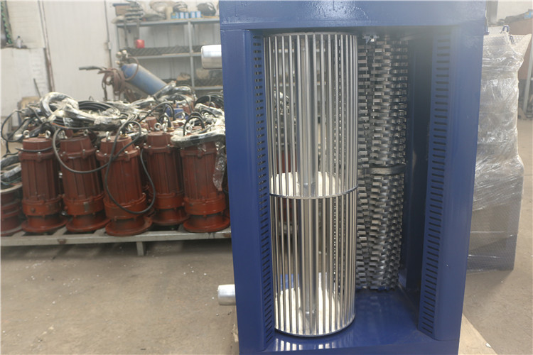 粉碎格（gé）柵機